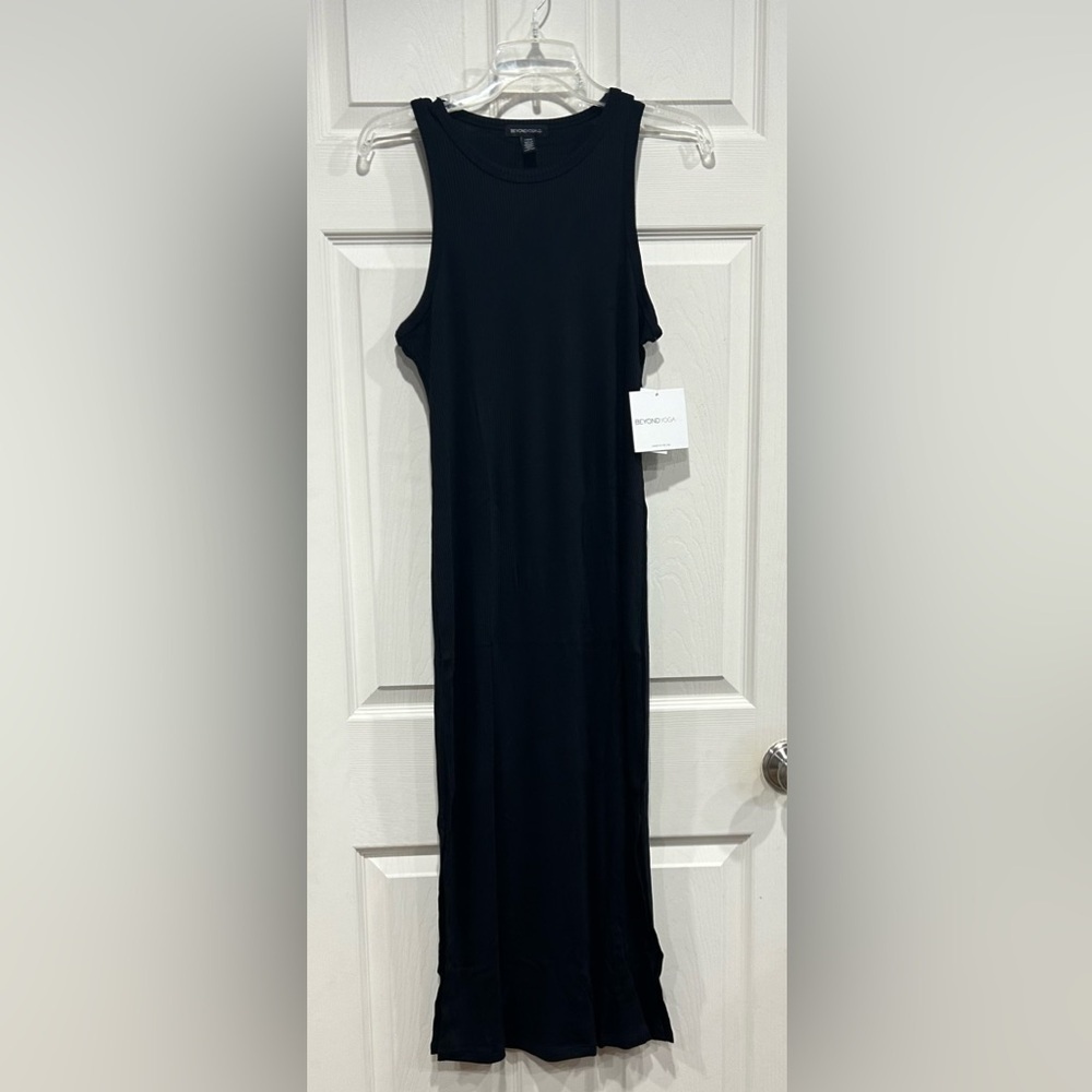 Beyond Yoga Women's XL Formation Tank Dress Black NWT Midi Racerback Soft Slit
